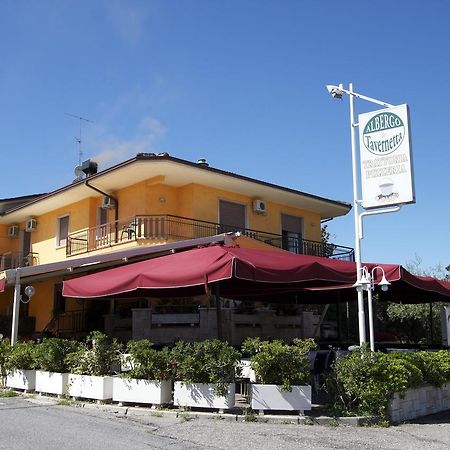 كاستلْنْيوفو ديل غارد Albergo Tavernetta المظهر الخارجي الصورة